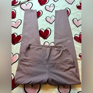 alo leggings